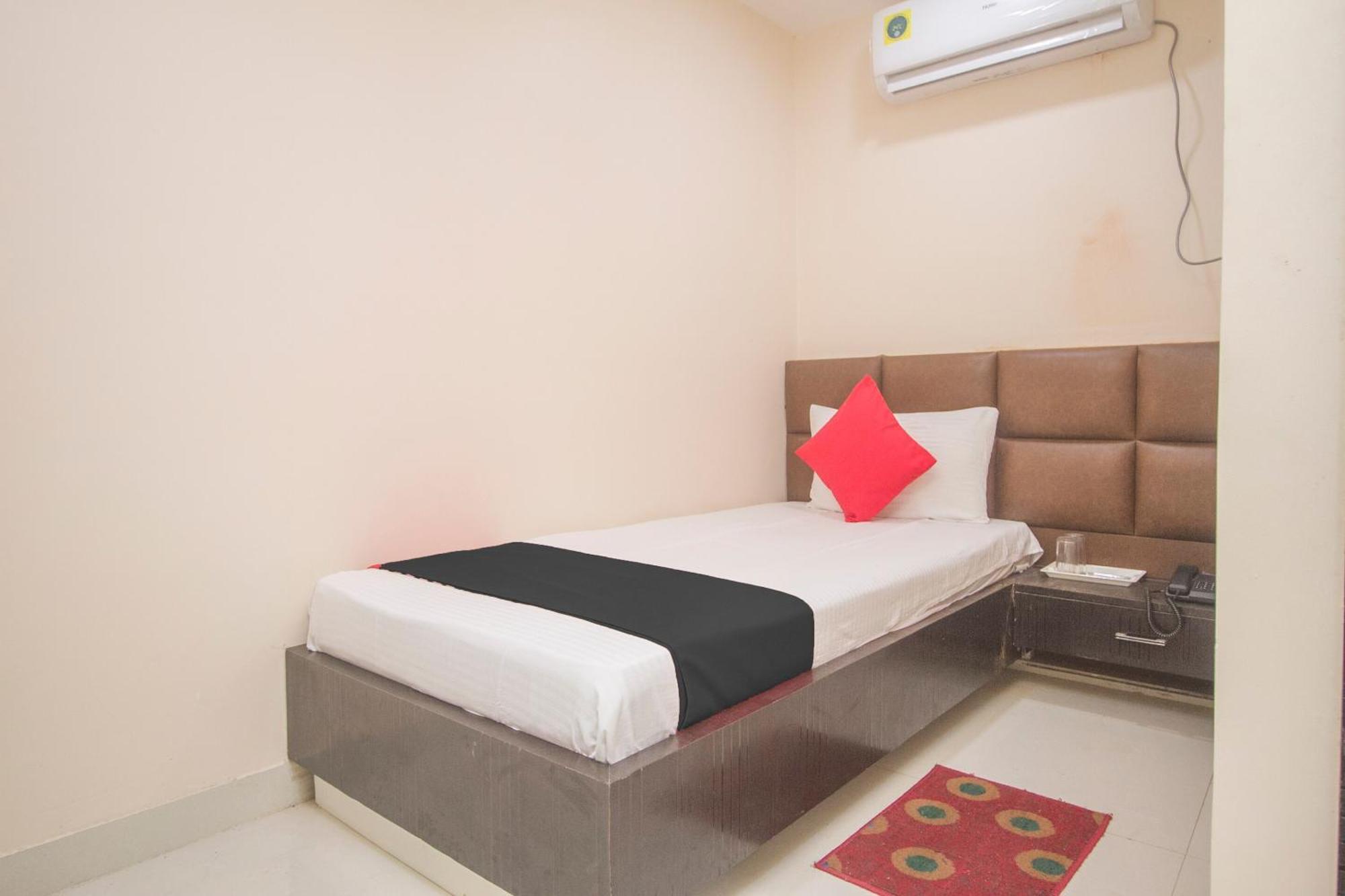 Capital O Stay In Koch Bihar Exterior photo